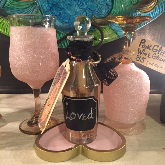 LAST CALL! ‘Loved’ Message In A Bottle Bracelet - Picture 8 of 8